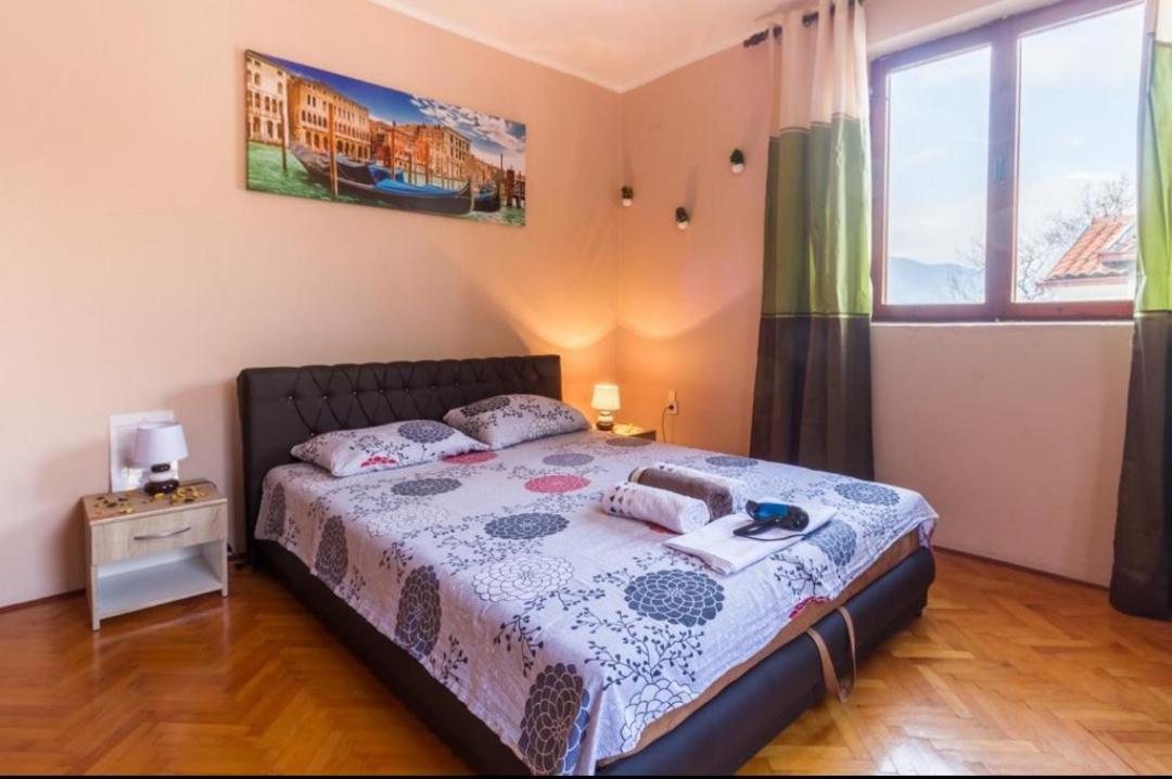 Alex Guesthouse Kotor Luaran gambar